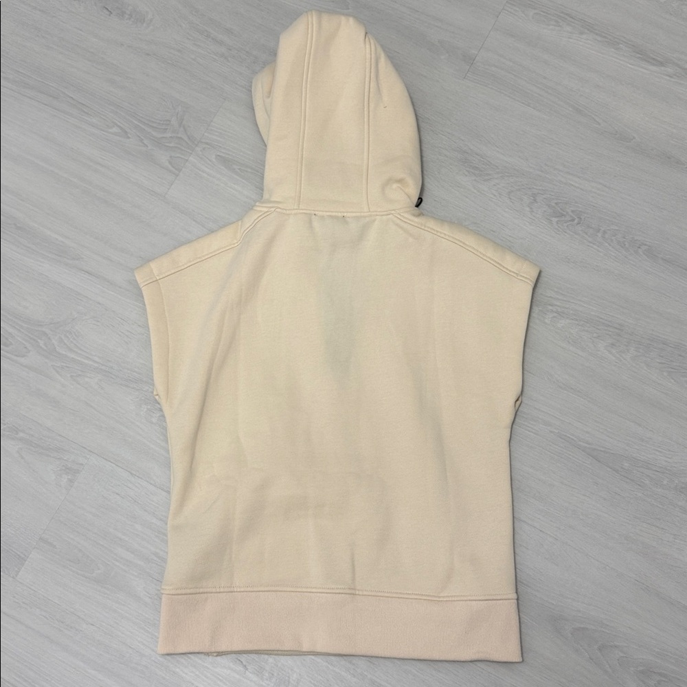 Vici NWOT Beige Hoodie with Zipper - Picture 8 of 8